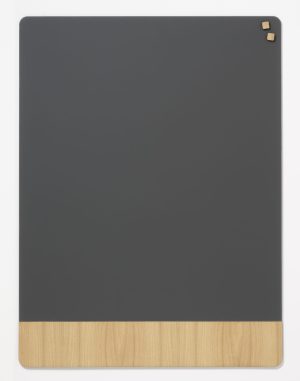 90 x 120 cm. Frosted glass gray / Oak veneer Magnetic board