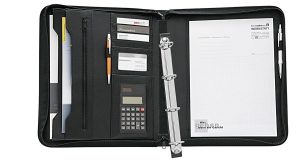 DOKUMENTMAPPE A4 M/LOMMEREGNER & 4 RINGE SORT LÆDERLOOK