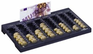 Møntsorteringsbakke euroboard® lMøntsorteringsbakke med 8 stabelrum til alle cent- og euromønter, komplet med seddelrum til midlertidig opbevaring. Møntkapacitet: 233,90 .
