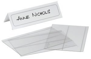 Bordskilteholder udfoldet 61x210 mmFladtliggende bordskilteholder af PET-plast. Kan bukkes som et omvendt V. 10 stk.