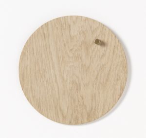 Circle 25 cm. Oak Magnetic board