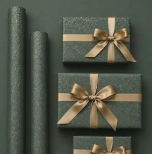 GAVEPAPIR 55 CM GREEN GOLDEN STAR CLUSTERS 100 MTR.